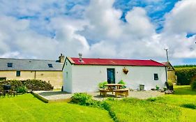 Red Roof Lodge